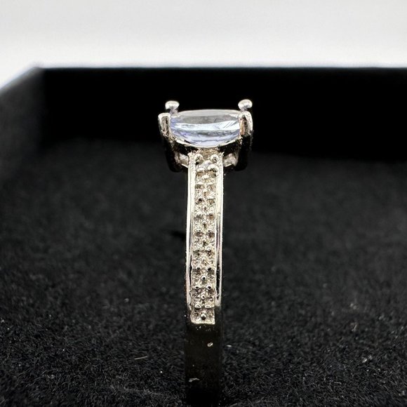 Beautiful Oval Tanzanite Ring with Diamond Accent - Sterling Silver Size 8.25 - Picture 9 of 11